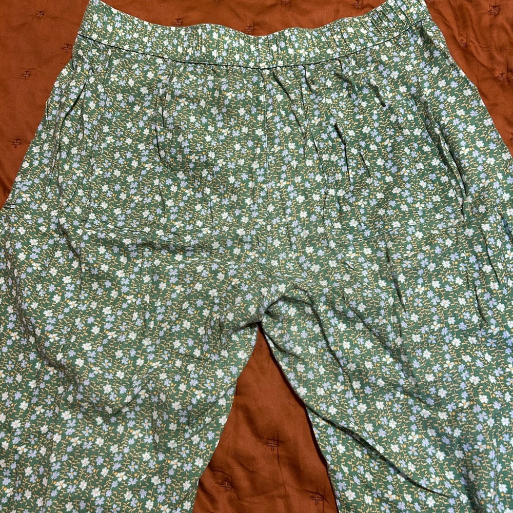 Toad Chaka  Olive Floral Patterned pants